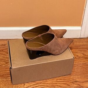 Vince Tahoe suede mules brand new